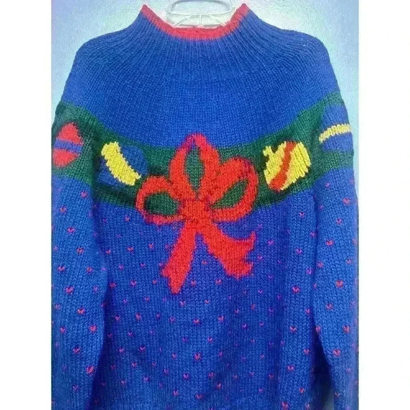 Vtg BROOKS BROTHERS 100% Wool Sweater Size Medium Christmas Bow Ornaments Xmas - Picture 2 of 9